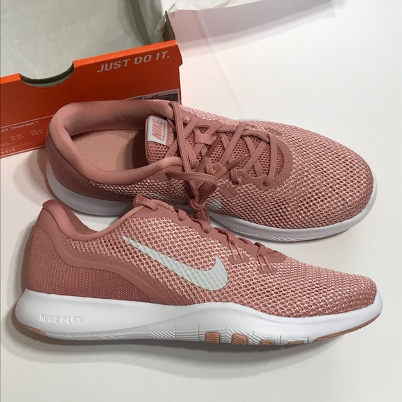 nike flex trainer 7 pink